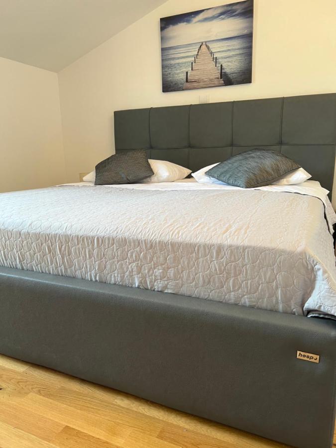 Luxury Apartman Iris Хвар Экстерьер фото