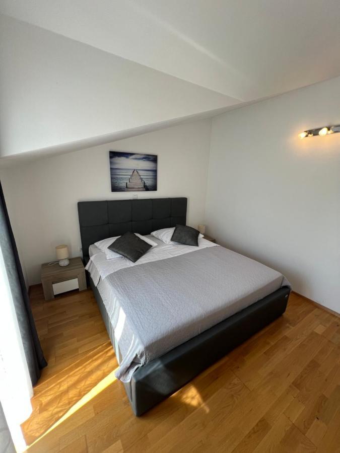 Luxury Apartman Iris Хвар Экстерьер фото