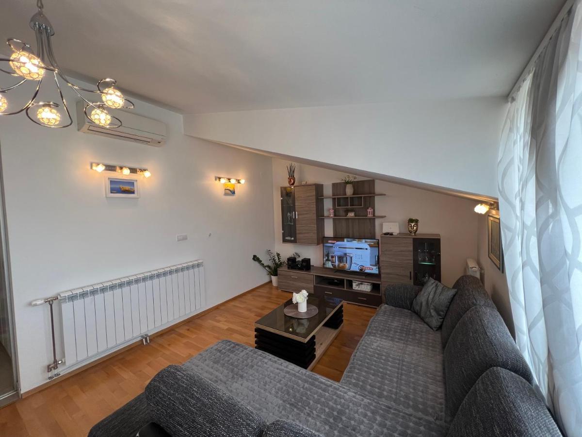 Luxury Apartman Iris Хвар Экстерьер фото